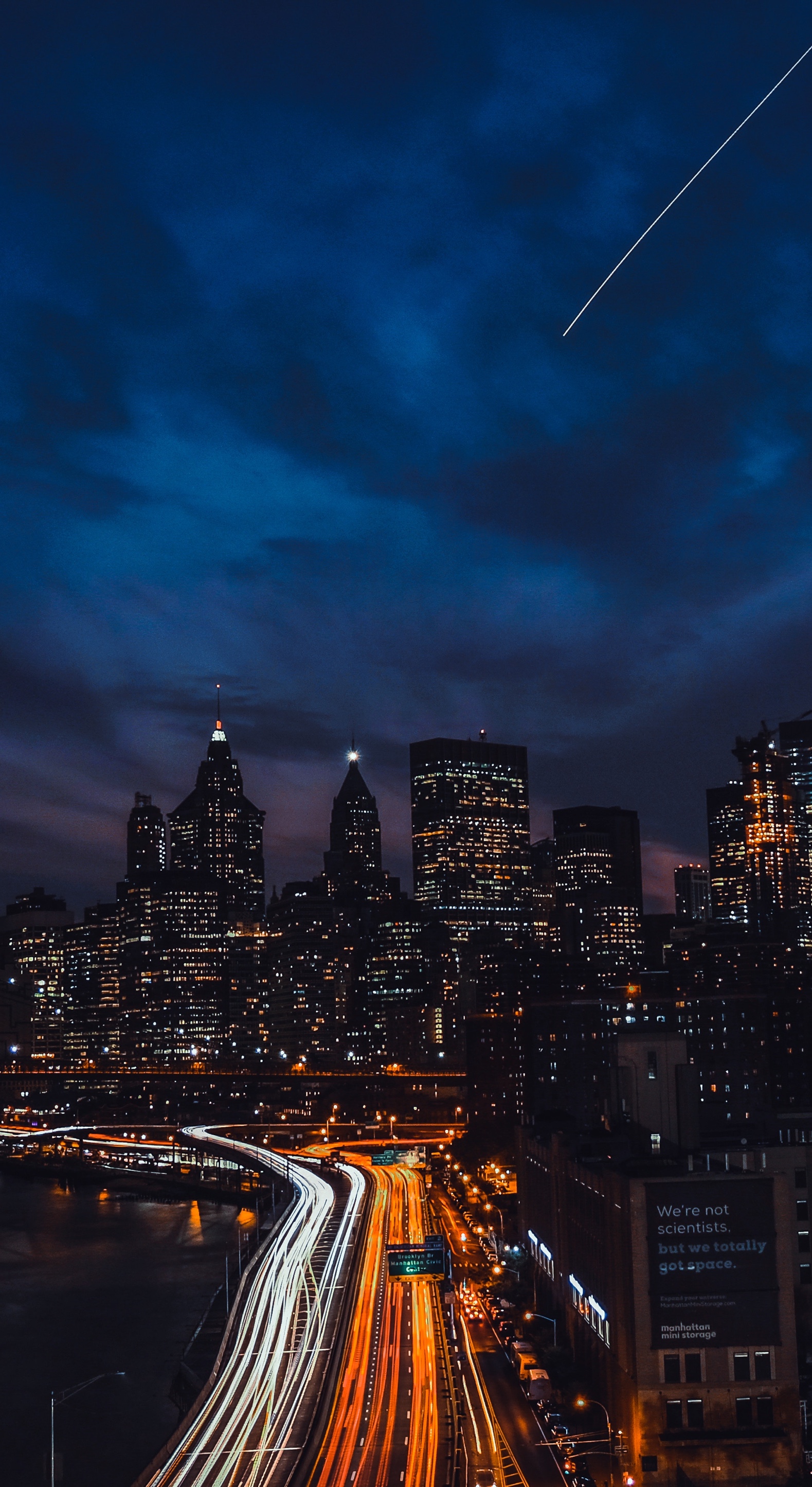 Wallpaper Weekends Nyc At Night For Mac Ipad Iphone And Apple Watch